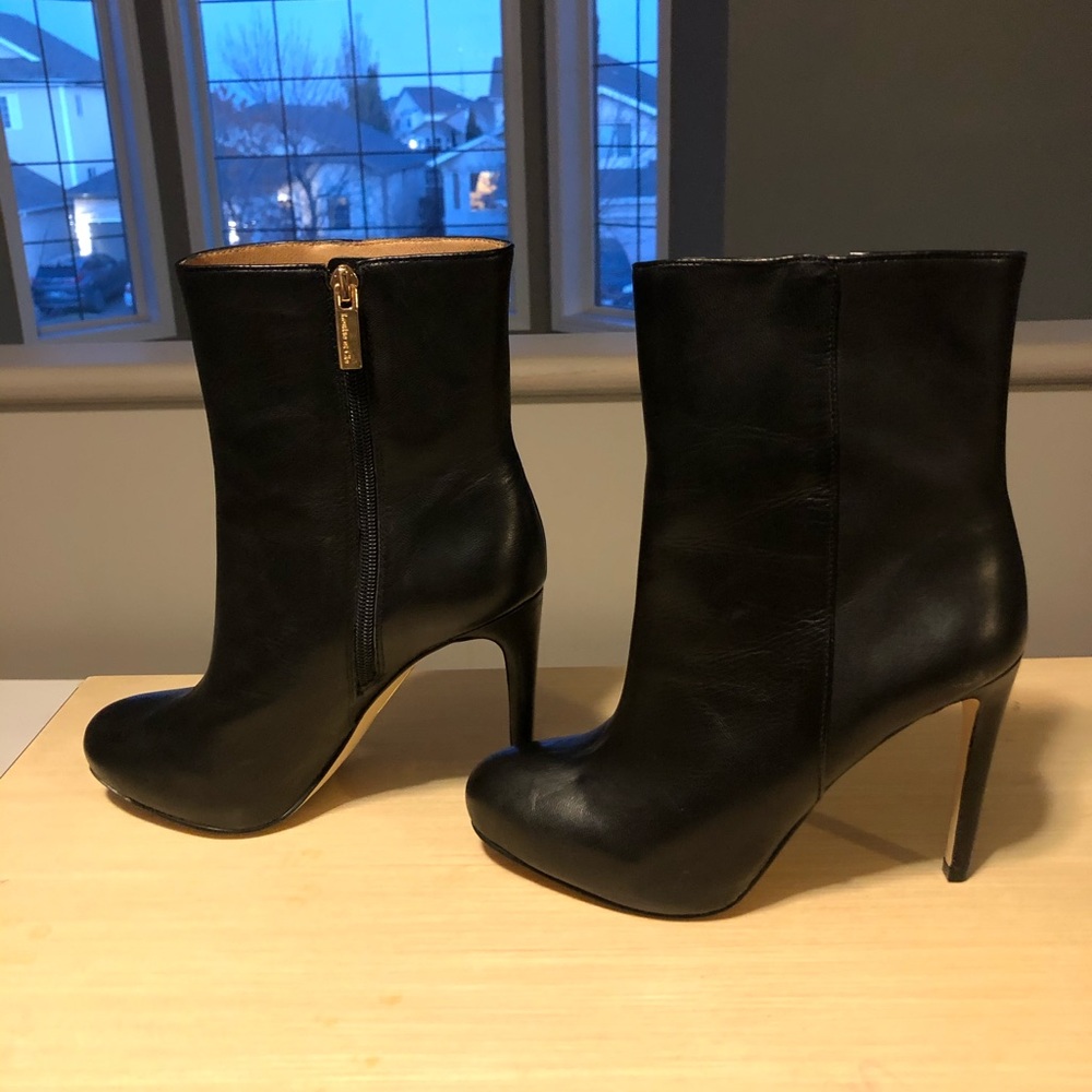 Louise et Cie gorgeous leather boots. Sz 7